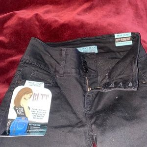 Butt lifting jeans skinny